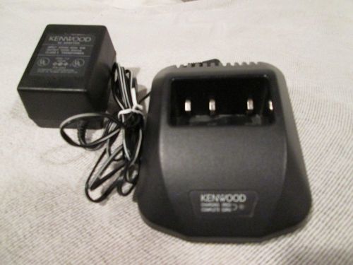 Kenwood KSC 18 Rapid Charger  Including Power Adaptor