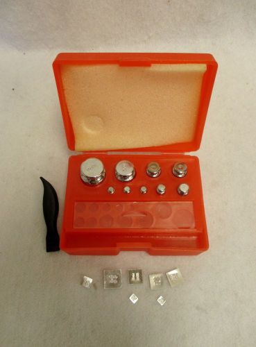17pcs Scale Calibration Weight Set includes 100-50-20-10-5-2-1g,500-200-100mg