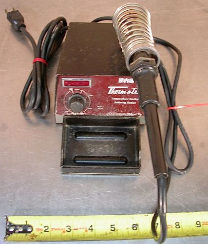 Hexacon &#034;therm-o-trac&#034; model no. tot-1002, temperature control soldering station for sale