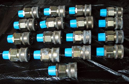Lot of 17 snap-tite quick disconnect hydraulic fittings vhc8-8em-9v for sale