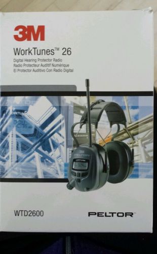 3M Work Tunes 26 digital hearing protector RADIO. **NEW IN BOX**