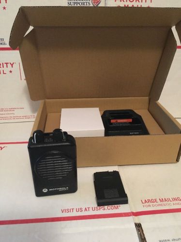 Motorola vhf minitor v * nsv / 1 ch * 159-166 mhz * pager is in nice condition for sale