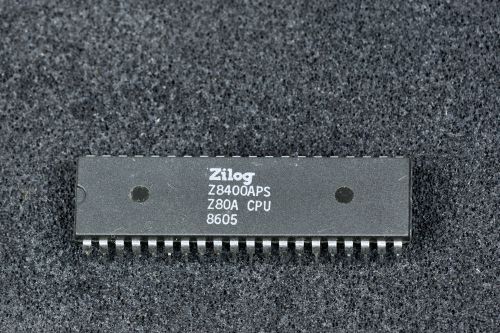 ZILOG Z80A CPU Microcontroller Central processing unit - 40-Pin Dip Z8400APS