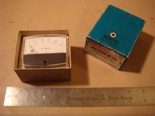 NOS Calectro DI-923 25 volts D.C.  Precision meter