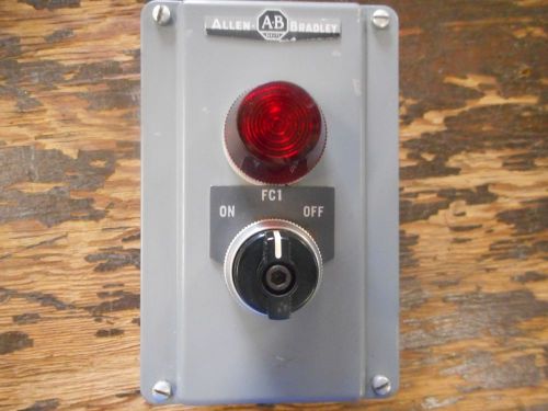 ALLEN BRADLEY ON OFF SWITCH WITH LIGHT
