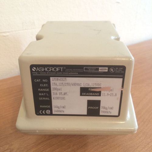 New Ashcroft LPSN4GS25 200psi Pressure Switch