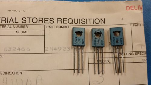 (3 pcs) 2n4923 motorola transistors bipolar - bjt 3a 80v 30w npn, obsolete for sale