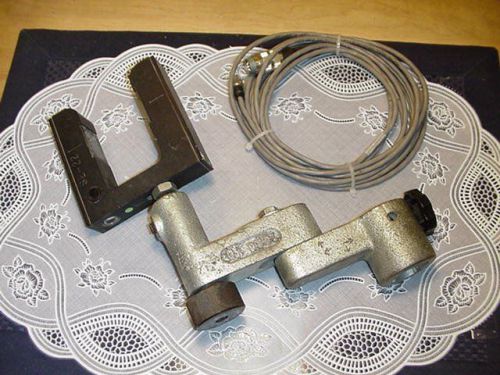Fife Corporation Photoelectric Infrared Sensor SE-22 with Swing Arm &amp; Cable