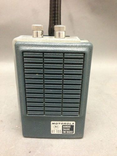 Vintage 1970 Motorola HT100 VHF 2 Freq Handie-Talkie FM Portable Radio 100mw