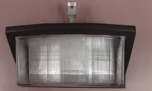 Mercury vapor 175 watt wallpak fixture by cooper includes 120v photocell &amp; lamp for sale