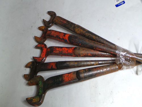 KLEIN TOOLS LOT OF 5 SPUD WRENCHES 3213-H 3210 3212-H 3211H