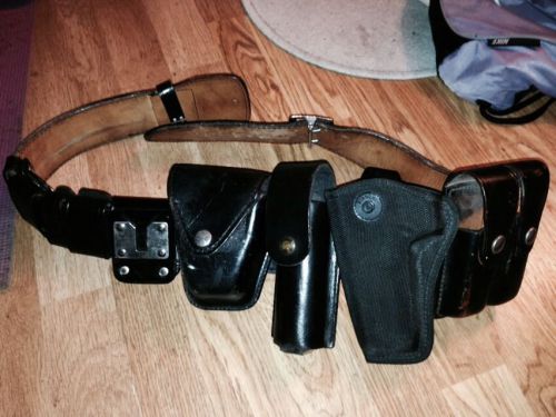 Vtg. dutyman belt 1011u sz. 38 + bianchi clip 9mm pepper handcuff holster radio for sale