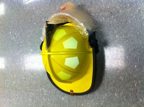 Bullard yellow ust traditional fiberglass fire helmet with faceshield for sale