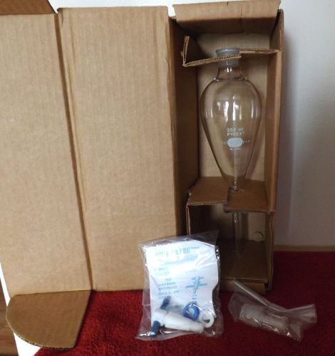 Pyrex 250 ml Funnel Separatory, Squibb w PTFE Stopcock **BRAND NEW IN THE BOX**