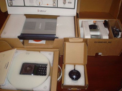 Lifesize team 220 hd video conferencing w/camera 10x/phone/micpod/remote/cables for sale