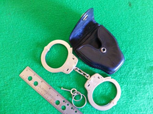 SMITH AND WESSON HANDCUFFS , ONE KEY, AND SAFETY SPEED CASE, USED