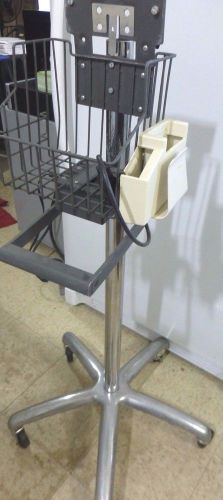 WELCH ALLYN 52000 PATIENT MONITOR STAND .*** STAND ONLY WITH BASKET ***
