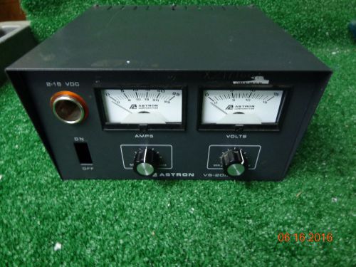 ASTRON 20 Amp VS-20ML DC POWER SUPPLY VARIABLE AMP/VOLTAGE w/METERS &#034;PARTS&#034;