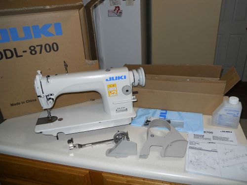 Juki DDL-8700 Industrial Sewing Machine Clutch Motor+Table