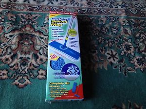 Microfiber Swivel Mop With Pad New in Box