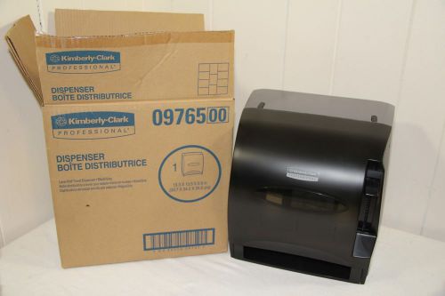 KIMBERLY CLARK 09765 LEVER ROLL TOWEL DISPENSER - NEW IN THE BOX