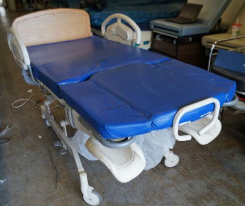 Hill rom affinity iii birthing bed refurbished to manufacturers specifications for sale