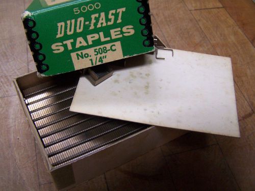 DUO-FAST STAPLES 508-C 5000 BOX 1/4&#034; vintage