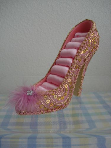 Pink High Heel Shoe Ring Display