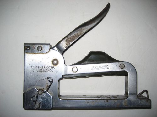 Vintage Duo-Fast Model CT 851 Stapler Tacker Fastner Corp. Chicago, USA