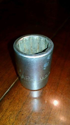 Napa   1 1/16 &#034; 12 point nh1234  socket made in the USA 3/4 drive