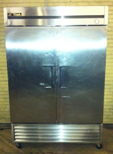 True T-49F 54&#034; Commercial Quality Restaurant Freezer - Serial # 1-3721581 - Used