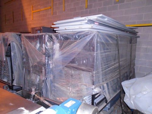 Liebert de luxe system ve240ghaaei environmental climate control glycol cooled for sale