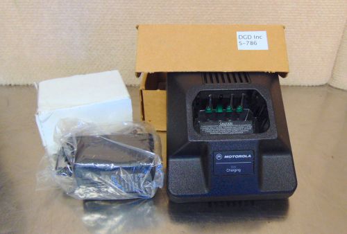 Motorola Charger With Power Supply Model# HTN9702A &#034;NEW&#034; S786