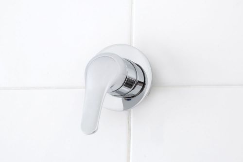 LINSOL BANJO HIGH QUALITY EXCLUSIVE RANGE BATH &amp; SHOWER WALL MIXER-SOLID  HANDLE