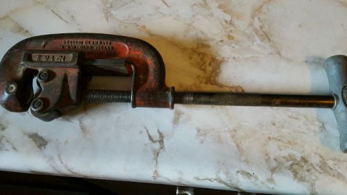 Ridgid 32870 Heavy Duty 4-Wheel Pipe Cutter Wrench 42-A for 3/4&#034;-2&#034; Pipe