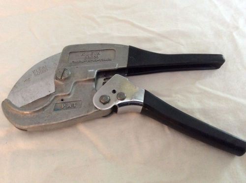 KLEIN RATCHET PIPE CUTTER MODEL 50500 WITH 50503 BLADE