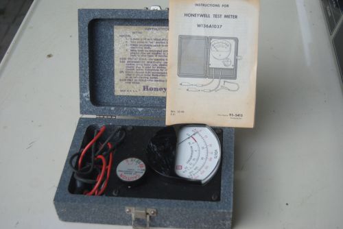 Honeywell W136A1037 Test Meter w/Leads and Cable