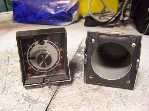 New eagle signal hp56a601 timer range 0-60 minutes 120/240 vac 5/10 amps for sale