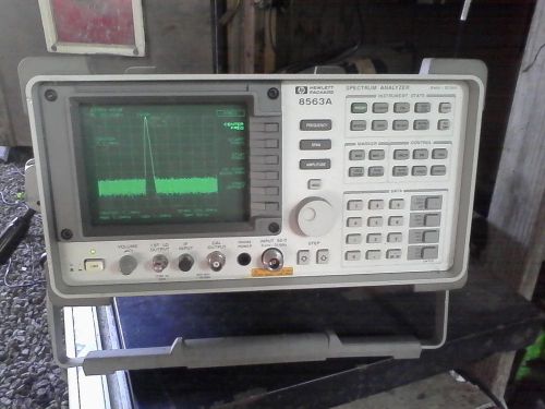 HP 8563A Spectrum analyzer 9khz-22 Gigahertz