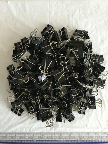 Medium Binder Clips lot of 100 1.25&#034;  1 1/4 INCHES Lightly Used Please Recycle