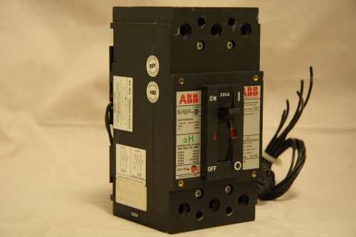 ABB Type EH Circuit Breaker 225 Amp 3 Pole 600 VAC Shunt Trip Aux Switch EH3225