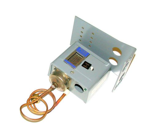 New johnson controls pressure control switch model p70ha-2 for sale