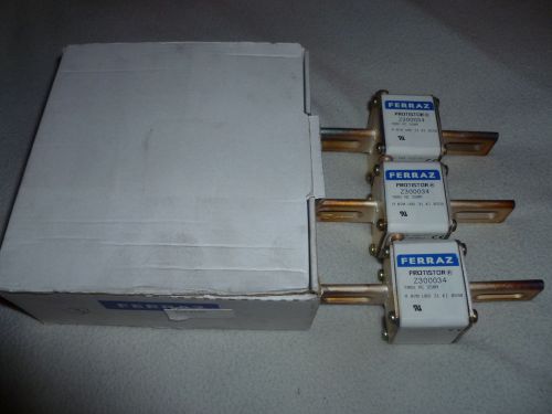 3x NEW IN BOX FERRAZ PROTISTOR FUSES LOT OF 3 Z330034 700V AC 550A AMP FUSE NIB