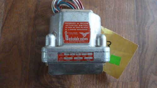 BARKSDALE PRESSURE or VACUUM ACUATED SWITCH FAA 5601-1309PS