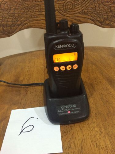 Kenwood TK-2212L VHF 136-174 MHZ 128CH 5 Watt Portable