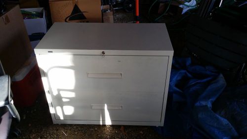 Filing Cabinet - 2 Drawer - Metal