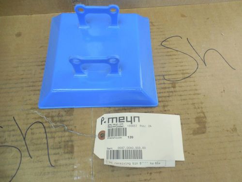 Meyn Blue 8&#034; Plastic Receiving Bin 0587.0040.003.00 7-3/8&#034; L X 7-1/2&#034; L New