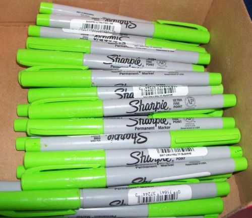 Lot of 24 Sharpie Permanent Markers Ultra Fine Point Lime Green - Brand new