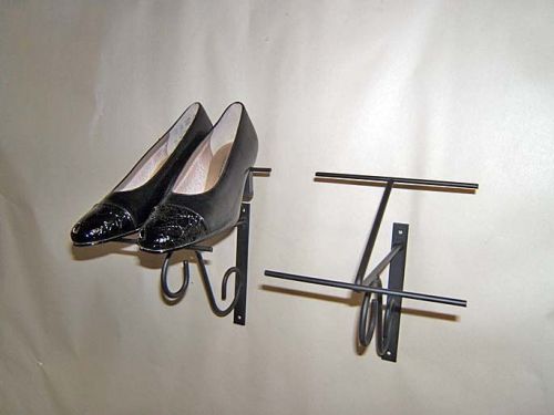 Wall mount shoe display rack store USA made special Fancy Kats design Beverly Hi