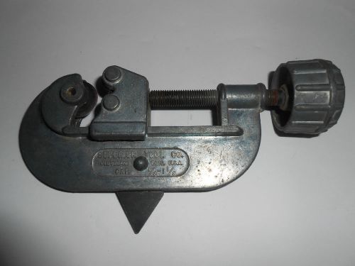 VINTAGE WORKING &#034;SUPERIOR TOOL CO.&#034; PIPE TUBE CUTTER ~ 1/8&#034; - 1 1/8&#034; ~ CLEVELAND